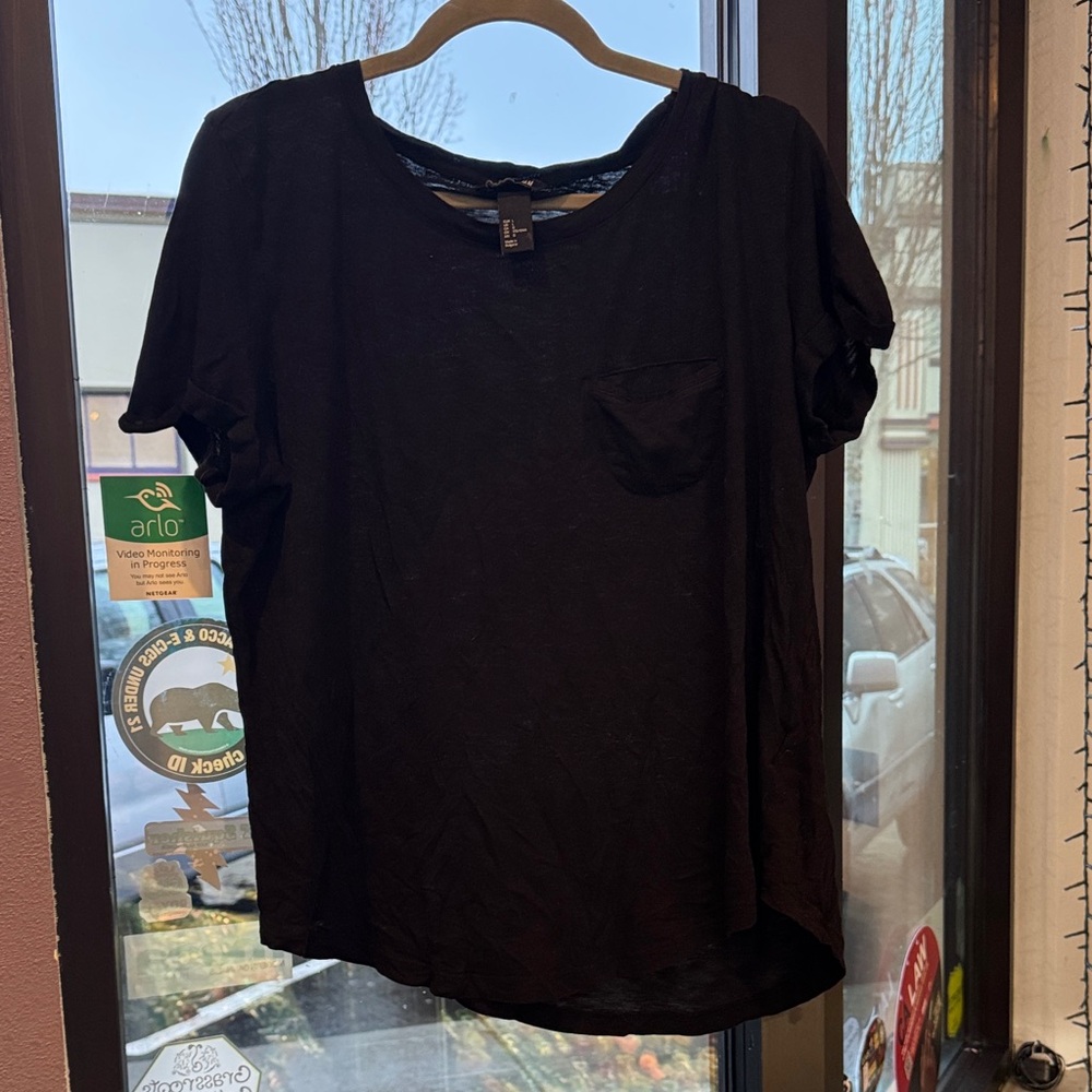 H&M Black Short Sleeve Tee